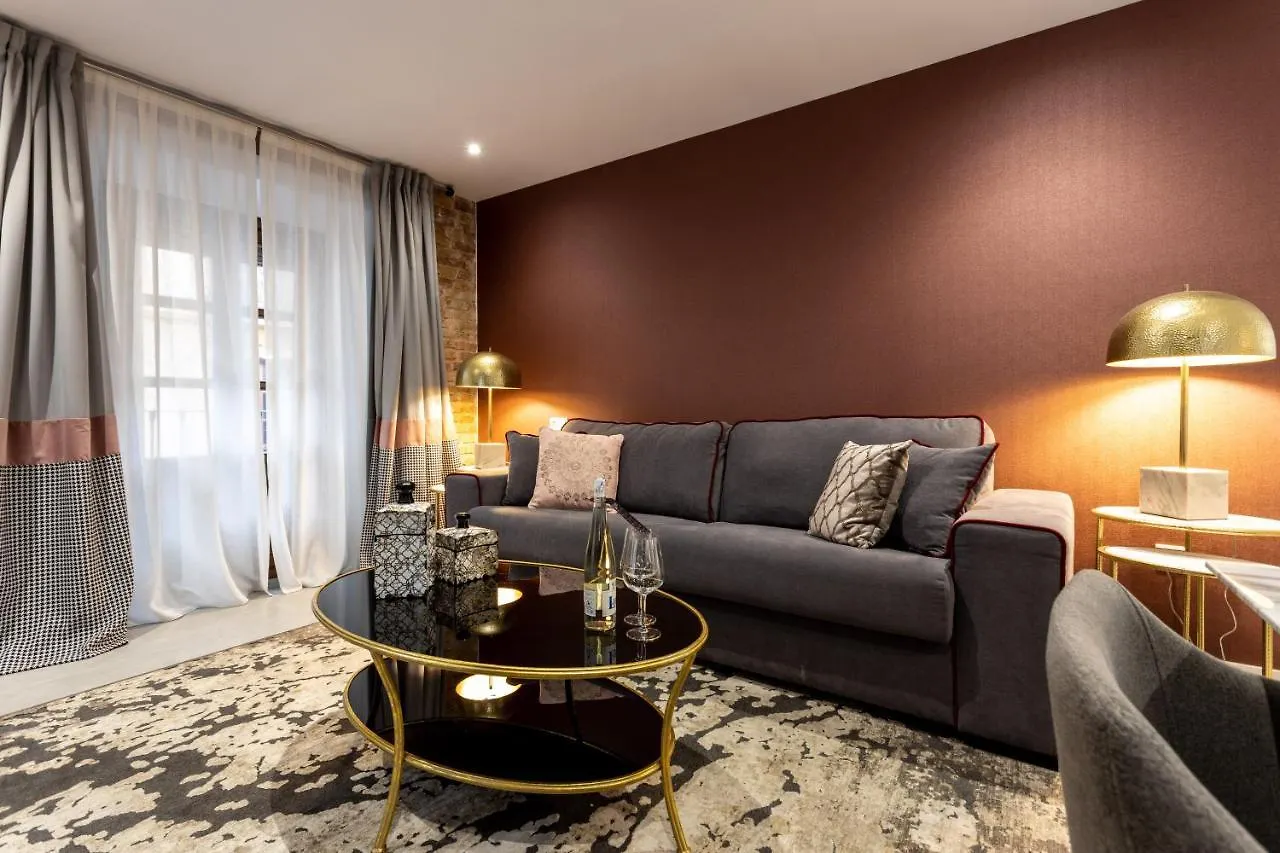 Bibo Suites Plaza Nueva Granada Spanien